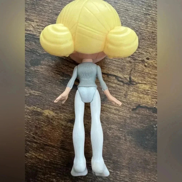 RETIRED: Mattel | Kuu Kuu Harajuku Doll - Picture 3 of 10